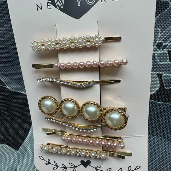 Nicole Miller 7 piece Pearl and Gold Hair Clip Set - Picture 2 of 4